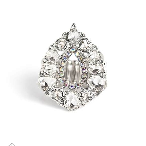 First Class Fairytale White Ring 💍 STRETCHY Limited Fashion Fix - Picture 1 of 3